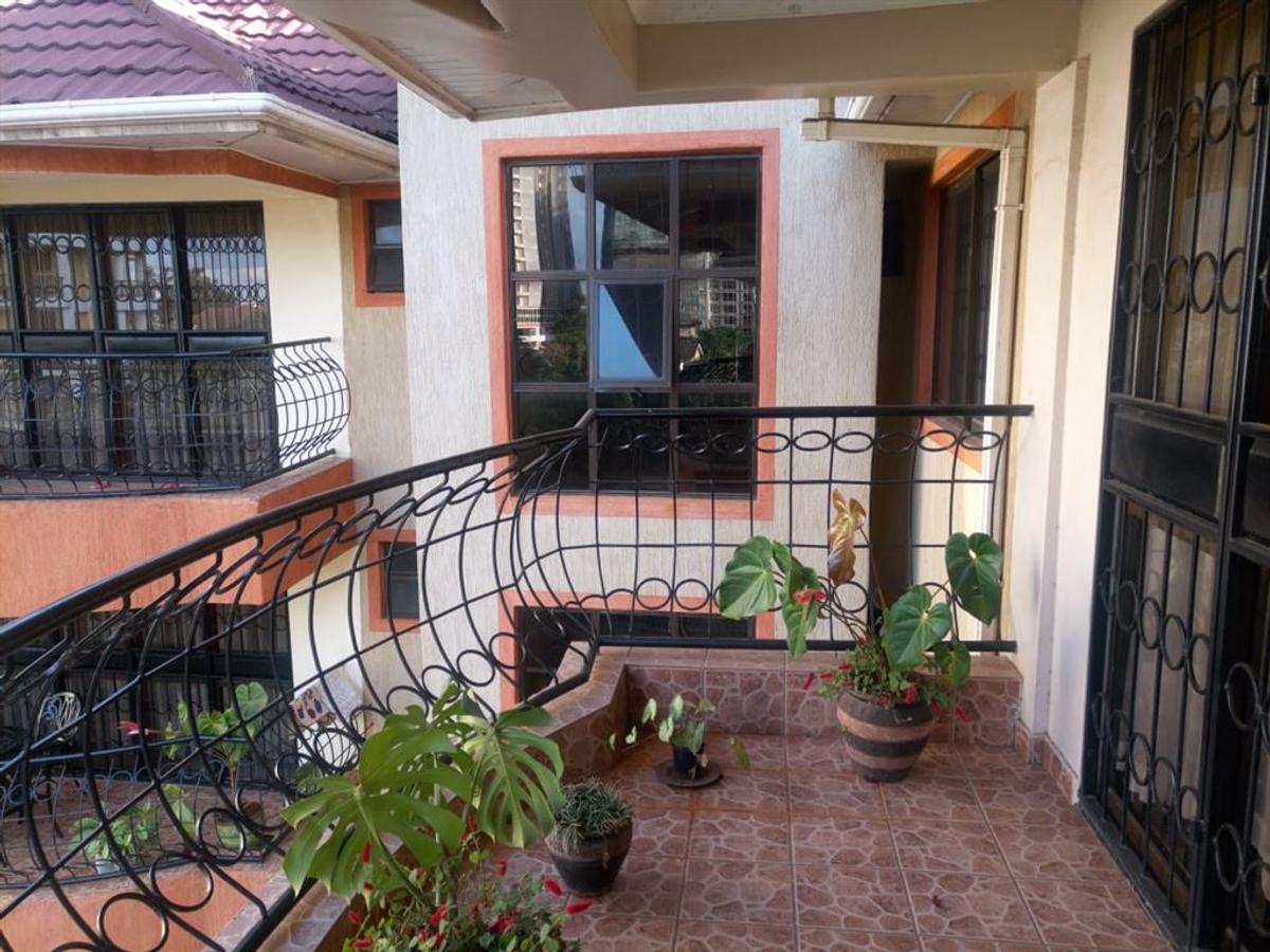 3 Bed Apartment in Kilimani - 12