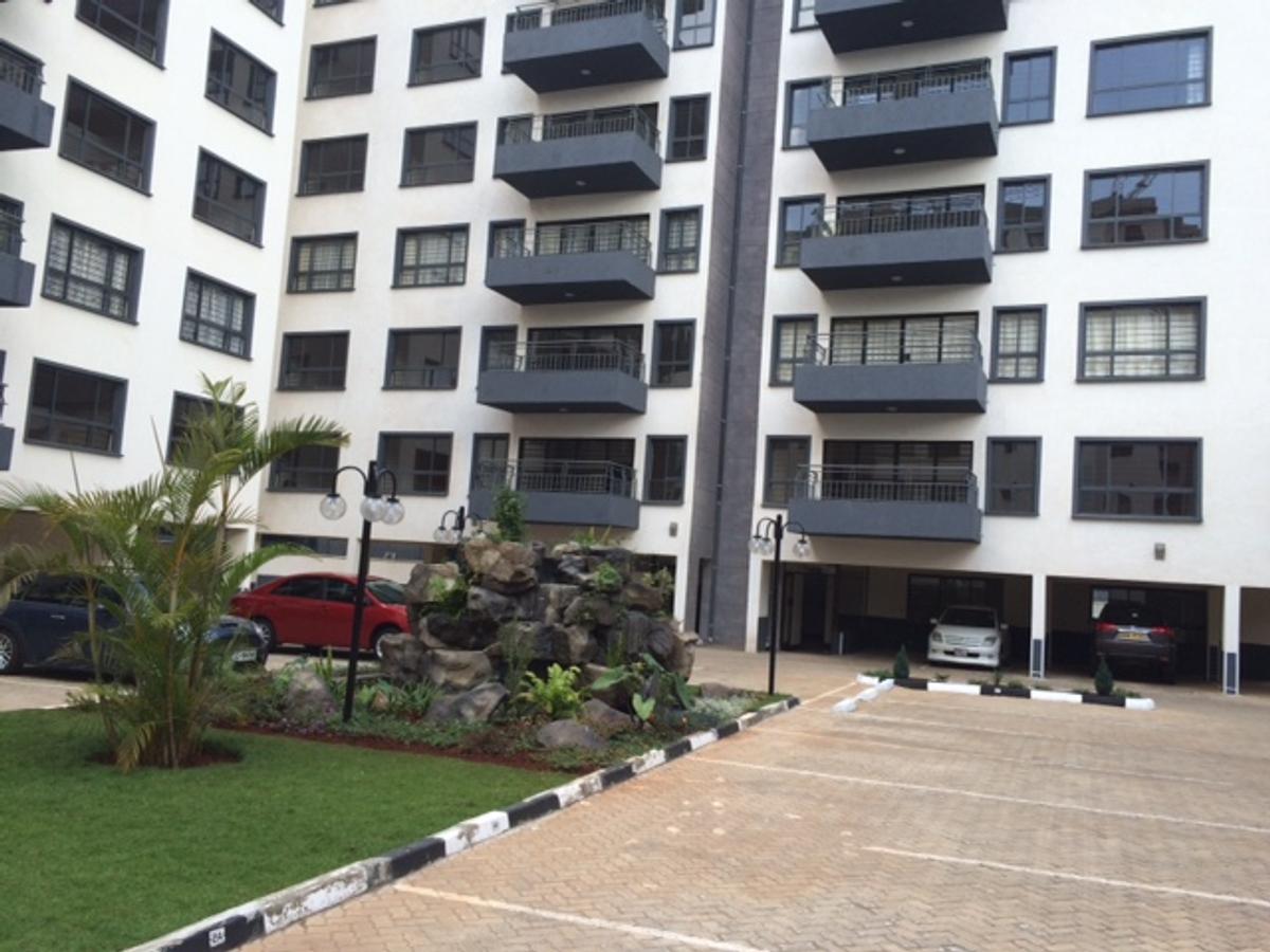 3 Bed Apartment with En Suite in Rhapta Road