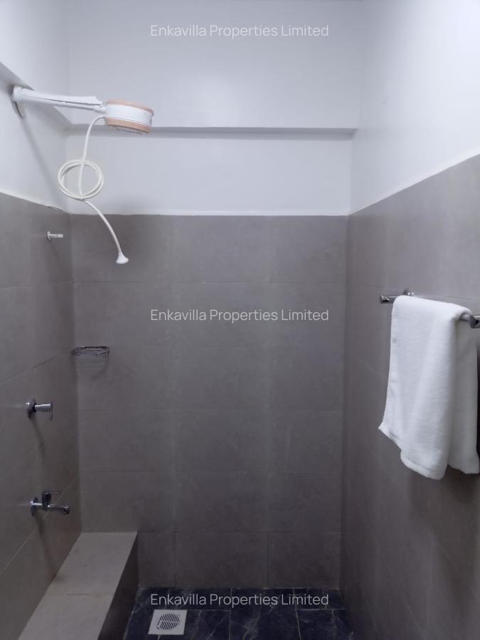 3 Bed Apartment with En Suite at Makasembo Road - 13