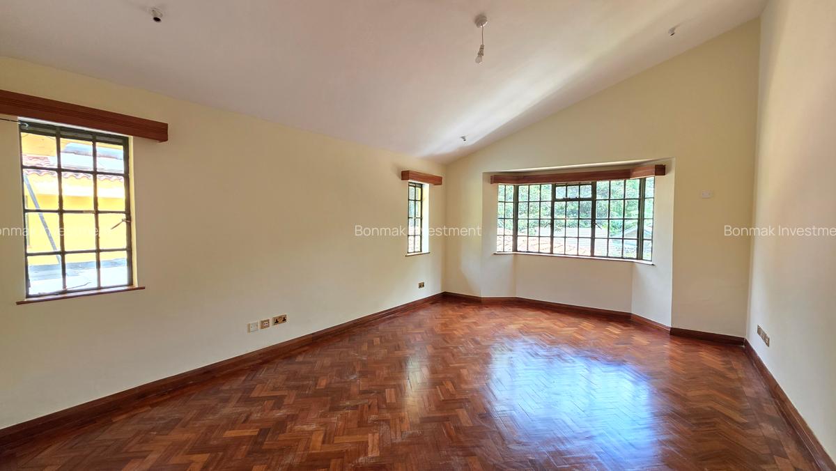 4 Bed Townhouse with En Suite at Mzima Springs. - 13