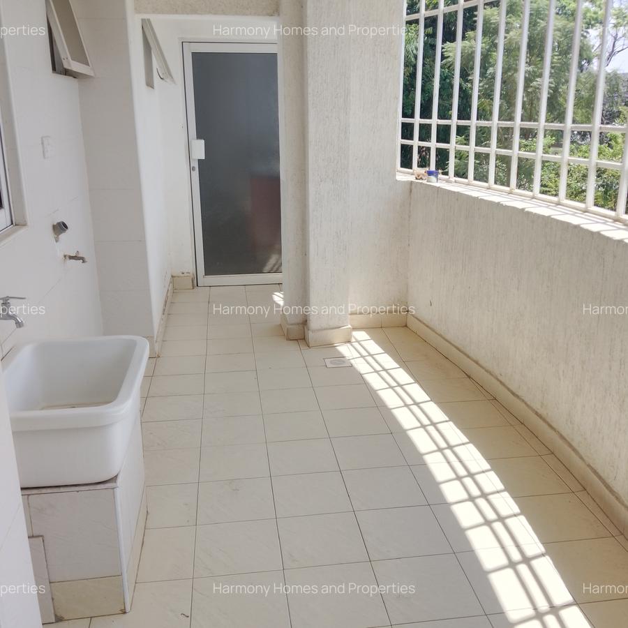 3 Bed Apartment with En Suite at Raphta Road - 5