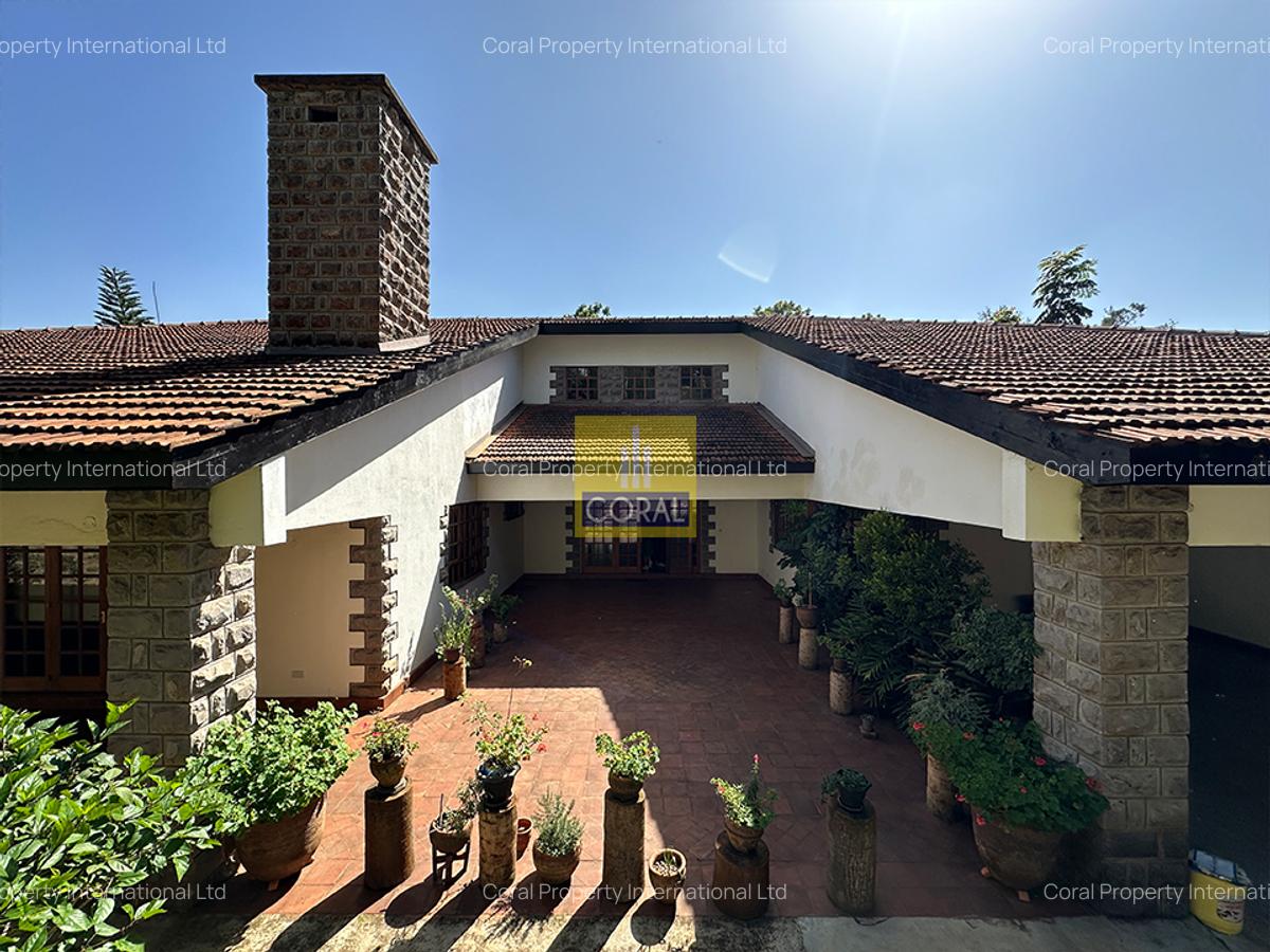 3 Bed Apartment in Nyari - 12