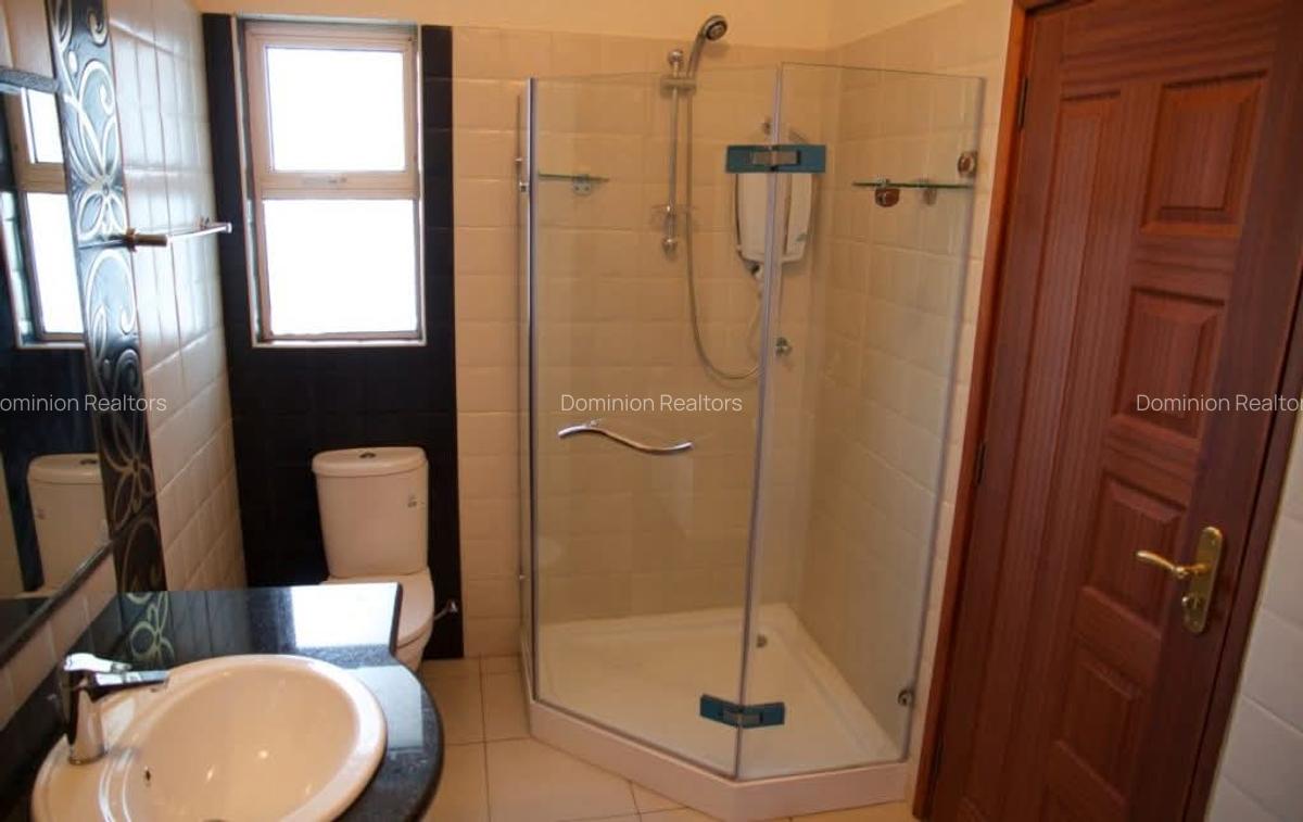 3 Bed Apartment with En Suite at Raphta Road - 5