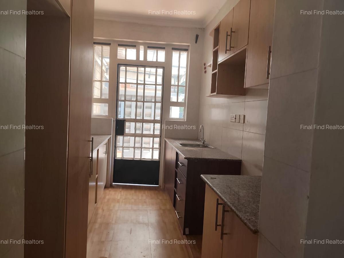 2 Bed House with Garden in Runda - 7