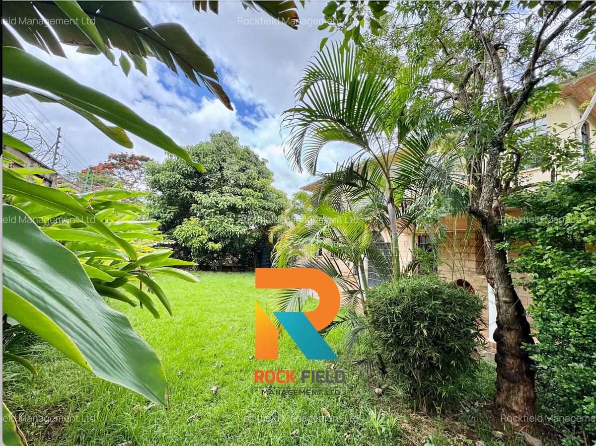 5 Bed Townhouse with En Suite in Kitisuru - 3