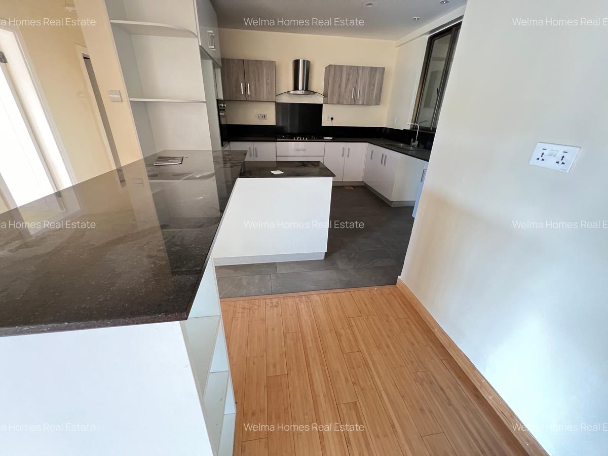 4 Bed Apartment with En Suite in Kileleshwa - 4