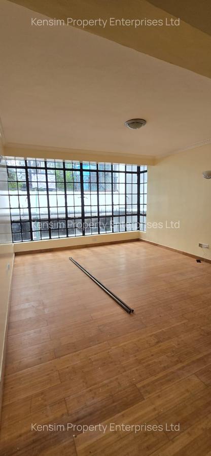 5 Bed Townhouse with En Suite in Lavington - 5