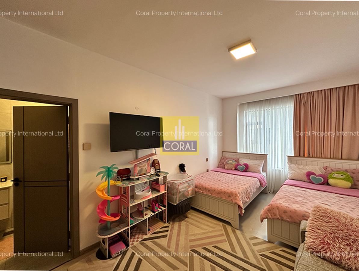 4 Bed Apartment with Swimming Pool in Lavington - 8