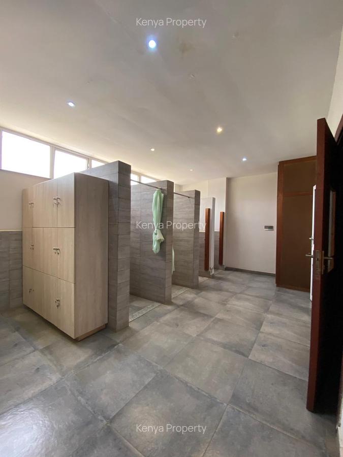 Serviced 2 Bed Apartment with En Suite at Chaka Road - 18