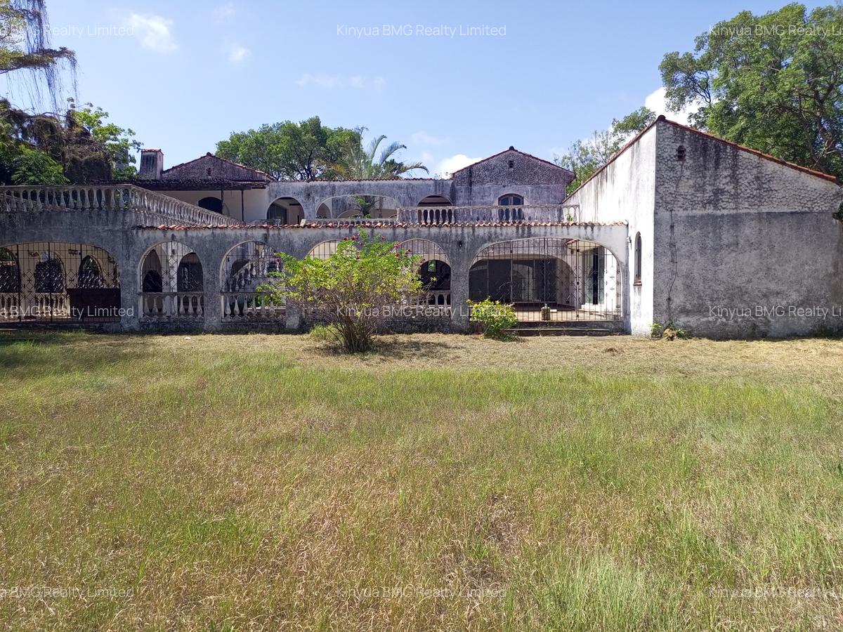 1 ac Residential Land in Nyali Area - 11