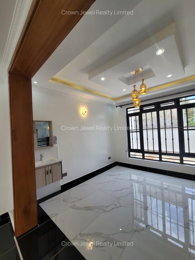 3 Bed Townhouse with En Suite in Ruiru - 4