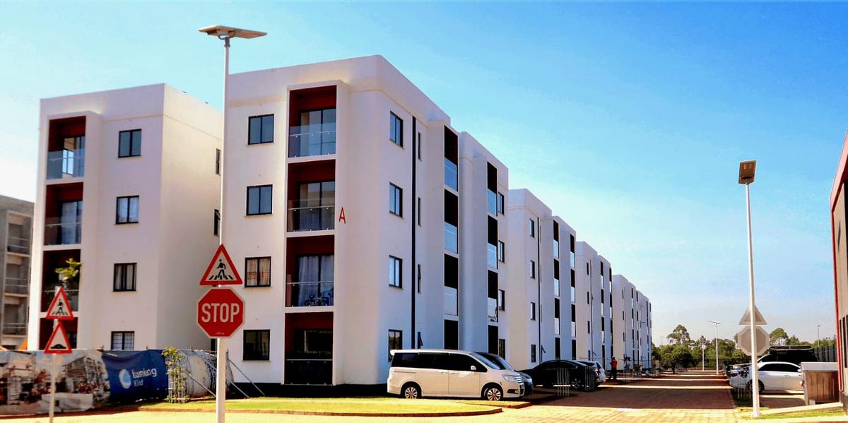 2 Bed Apartment with En Suite in Tatu City - 1