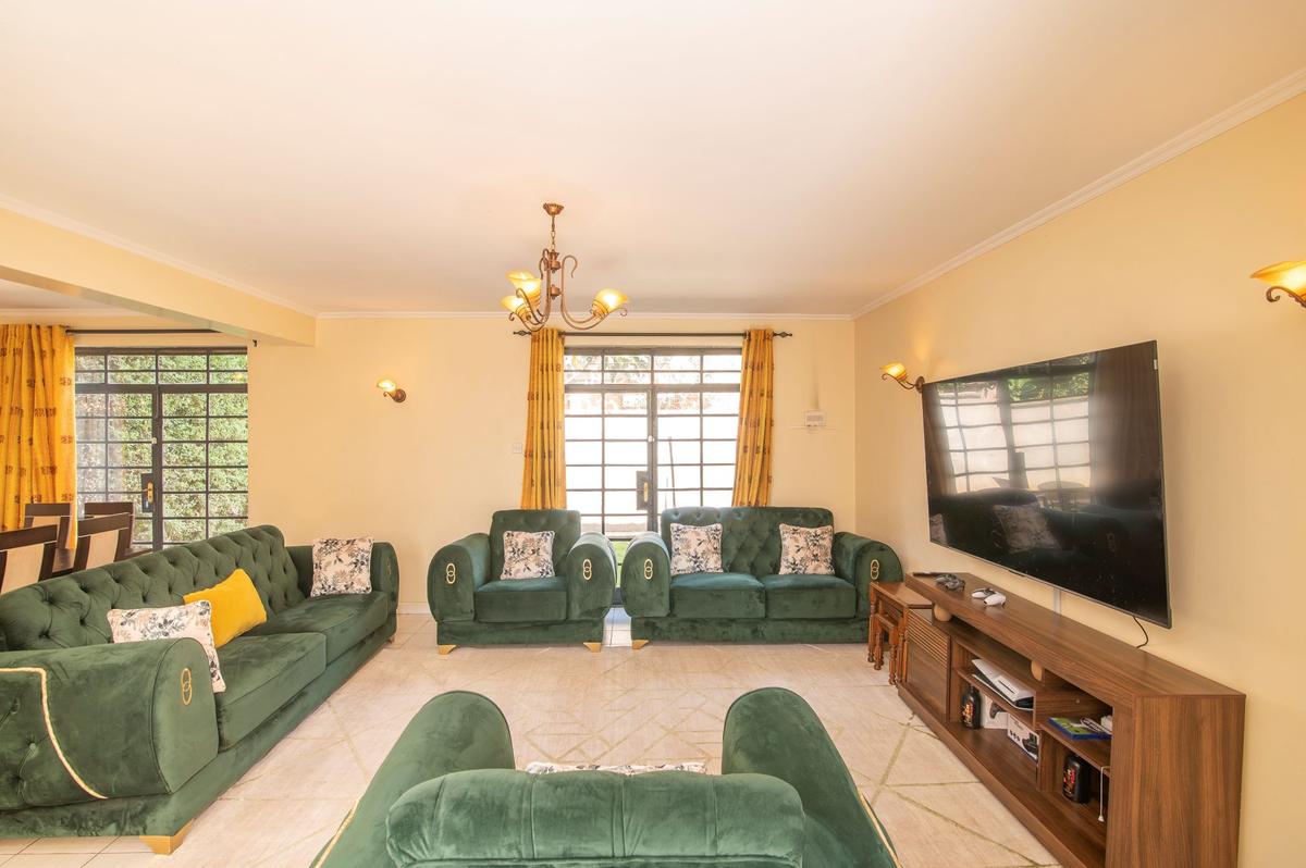 3 Bed Townhouse with En Suite at Sabaki - 2