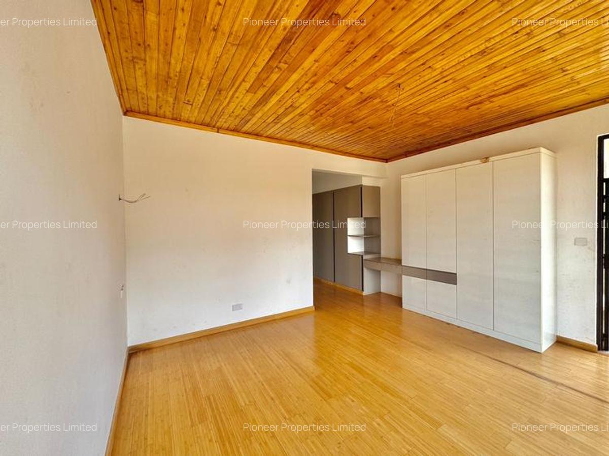 4 Bed House with En Suite at Kiambu Road - 5