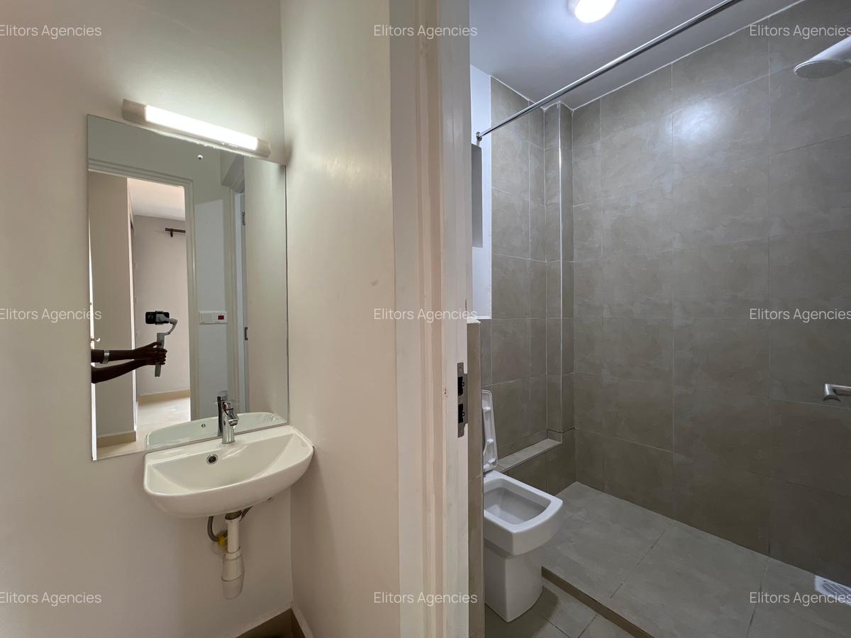2 Bed Apartment with En Suite at Kirawa Road - 14