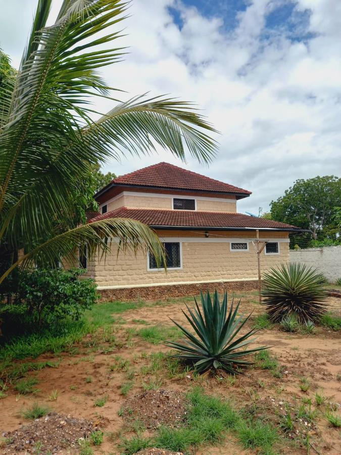 3 Bed House with En Suite in Ukunda - 9