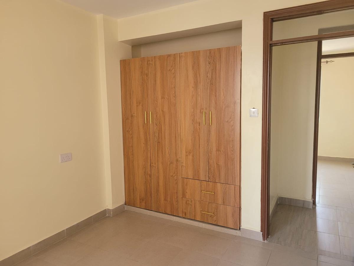 2 Bed Apartment with En Suite at Parklands - 4