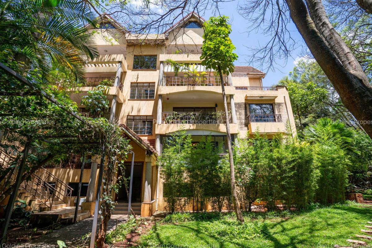 3 Bed Apartment with En Suite at Westlands Avenue - 1