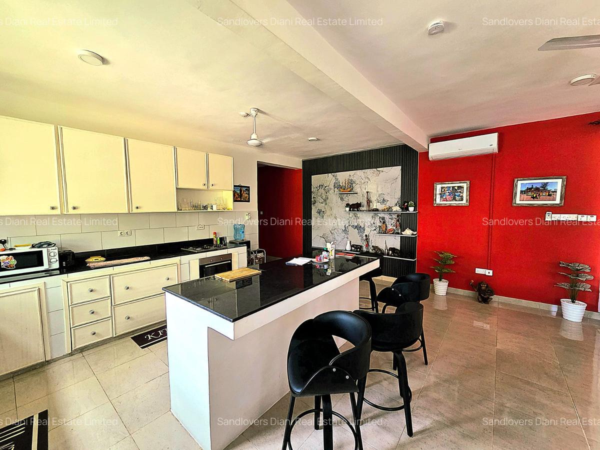 3 Bed Villa with En Suite in Diani - 12