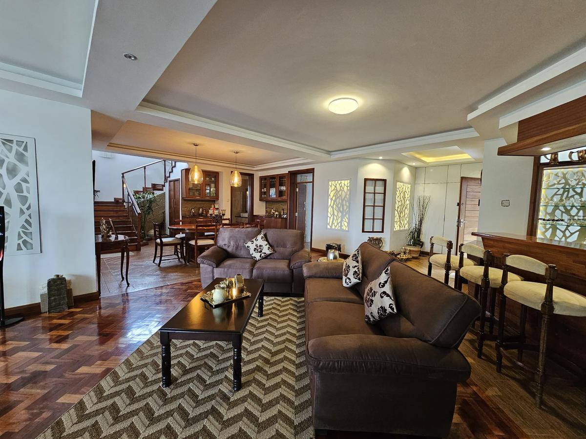 5 Bed Apartment with En Suite at 6Th Parklands - 5