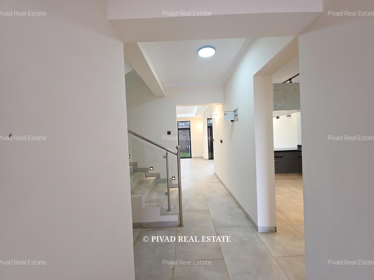 4 Bed Townhouse with Garden in Kiambu Road - 15