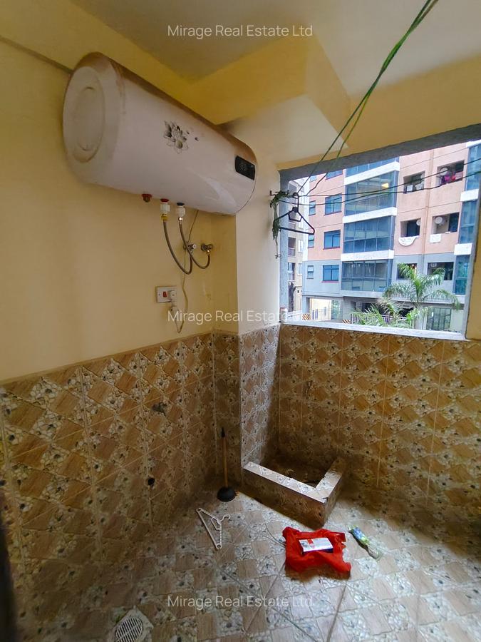 3 Bed Apartment with Gym in Kileleshwa - 3