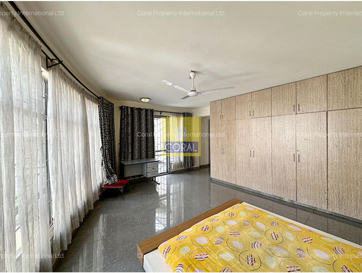 4 Bed Townhouse with Borehole in Westlands Area - 15