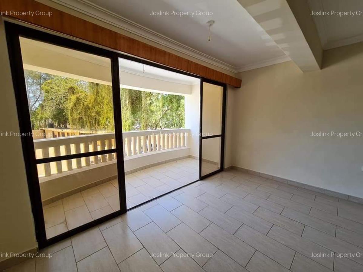 3 Bed Apartment with En Suite at Mt Kenya - 5