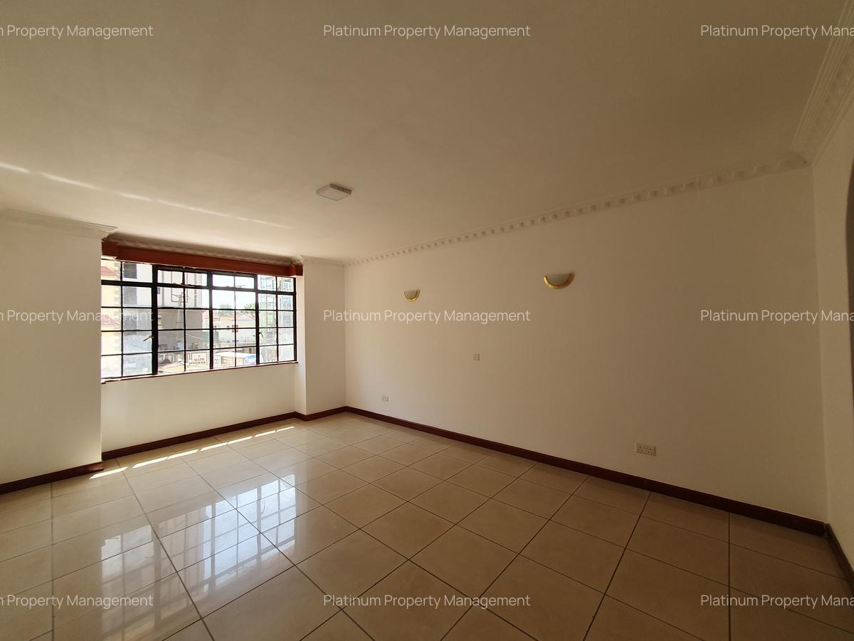 3 Bed Apartment with En Suite at Westlands Rd - 14