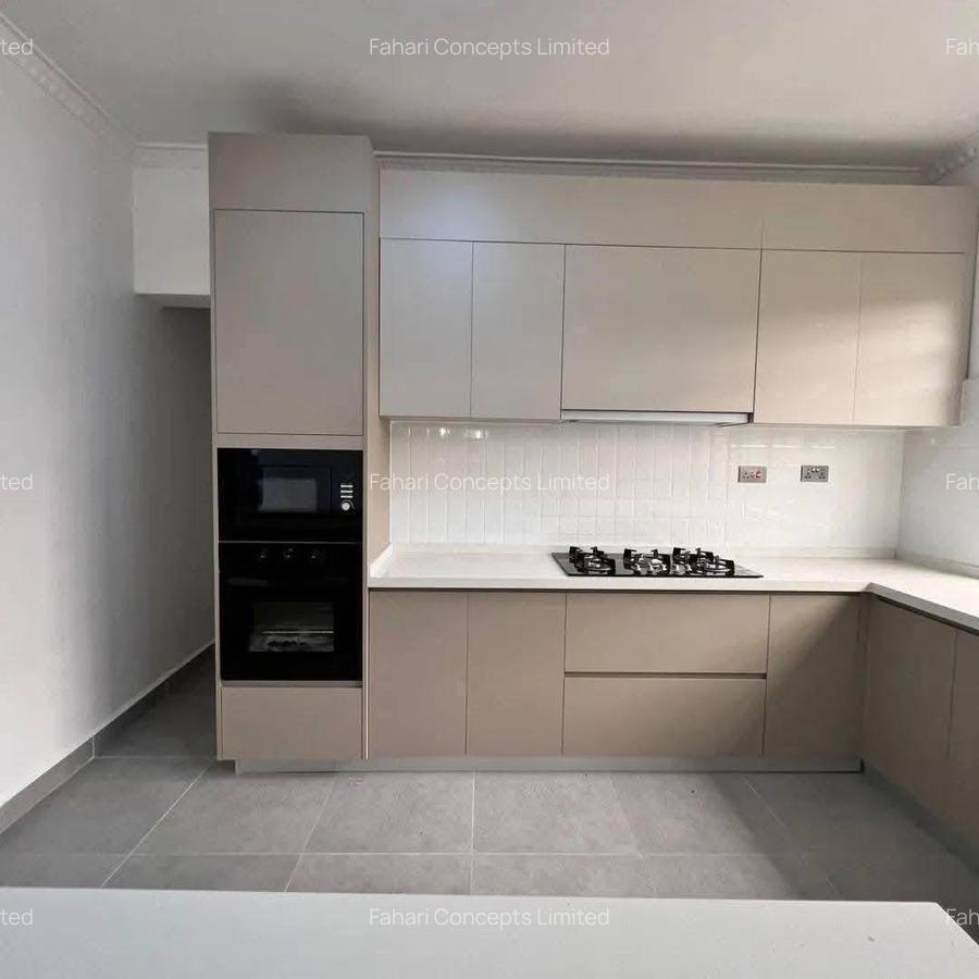 3 Bed House with En Suite at Acacia - 9