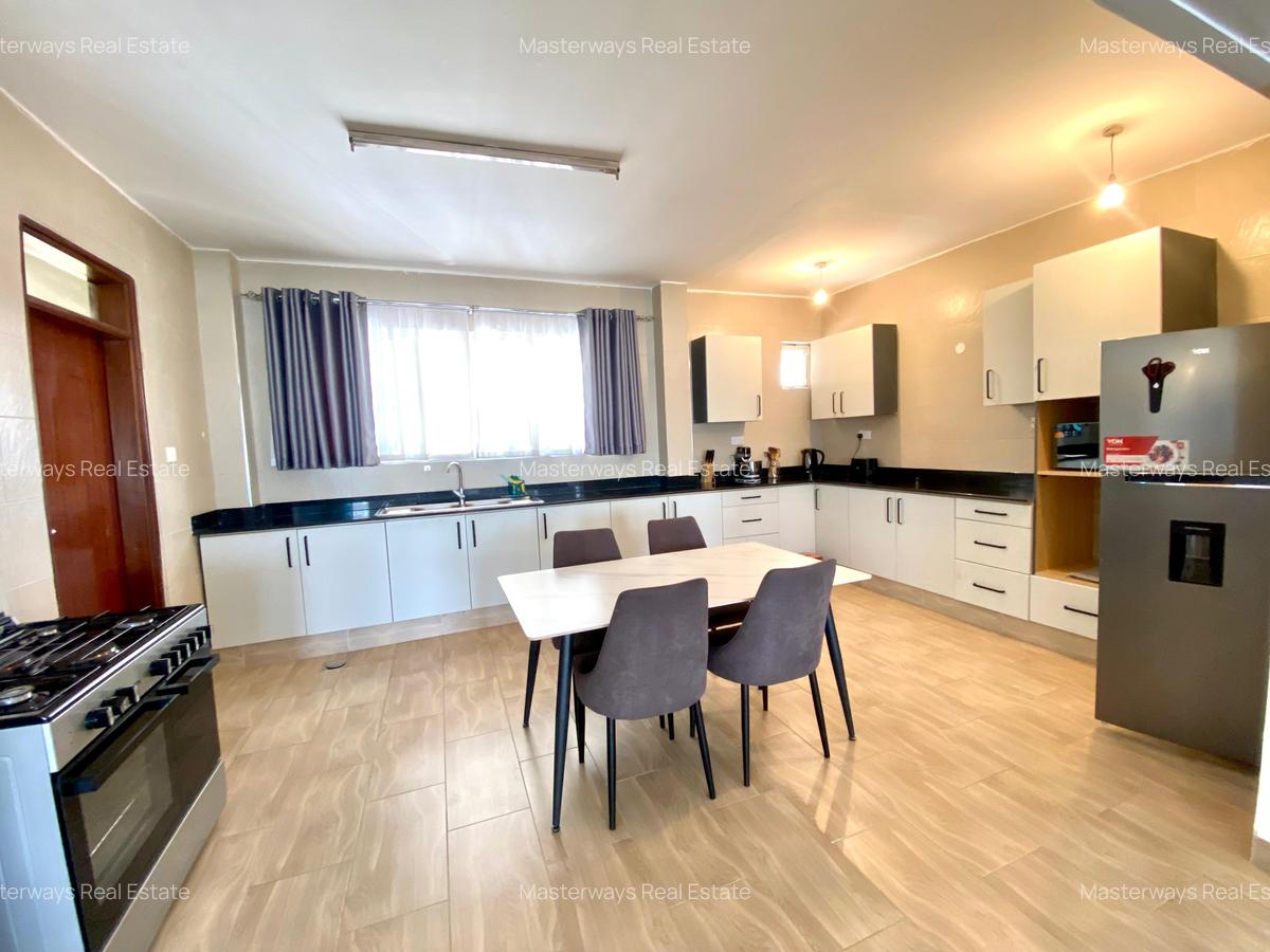 Furnished 3 Bed Apartment with En Suite in Brookside - 6