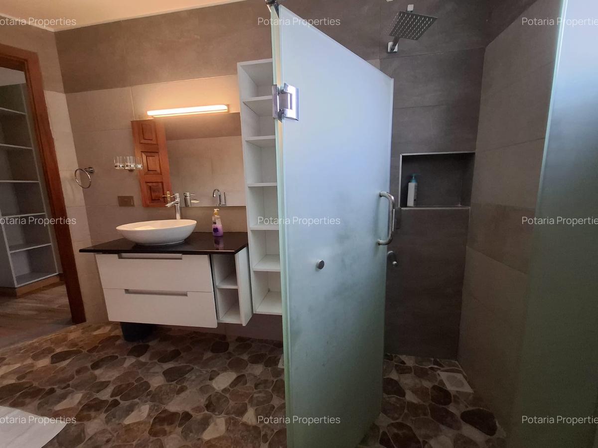 Serviced 4 Bed Apartment with En Suite in Kileleshwa - 15