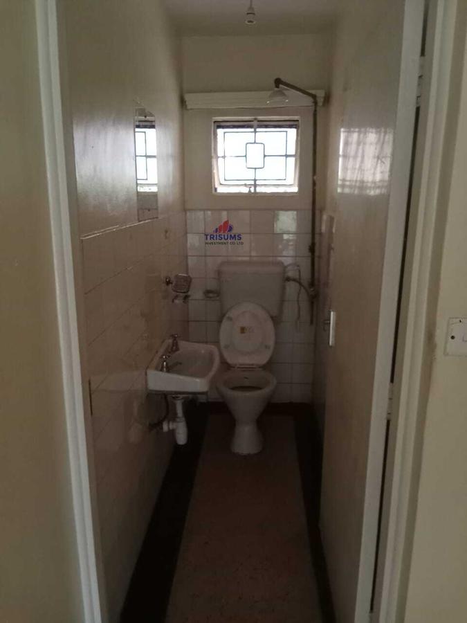 3 Bed House with En Suite in Westlands Area - 8