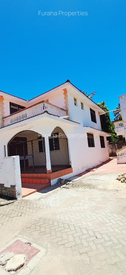 4 Bed Villa with En Suite at Nyali - 2