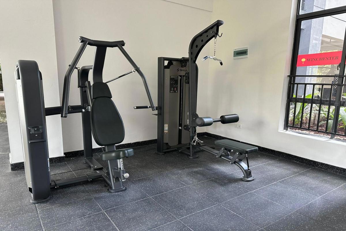 1 Bed Apartment with Gym at Riverside Drive - 7