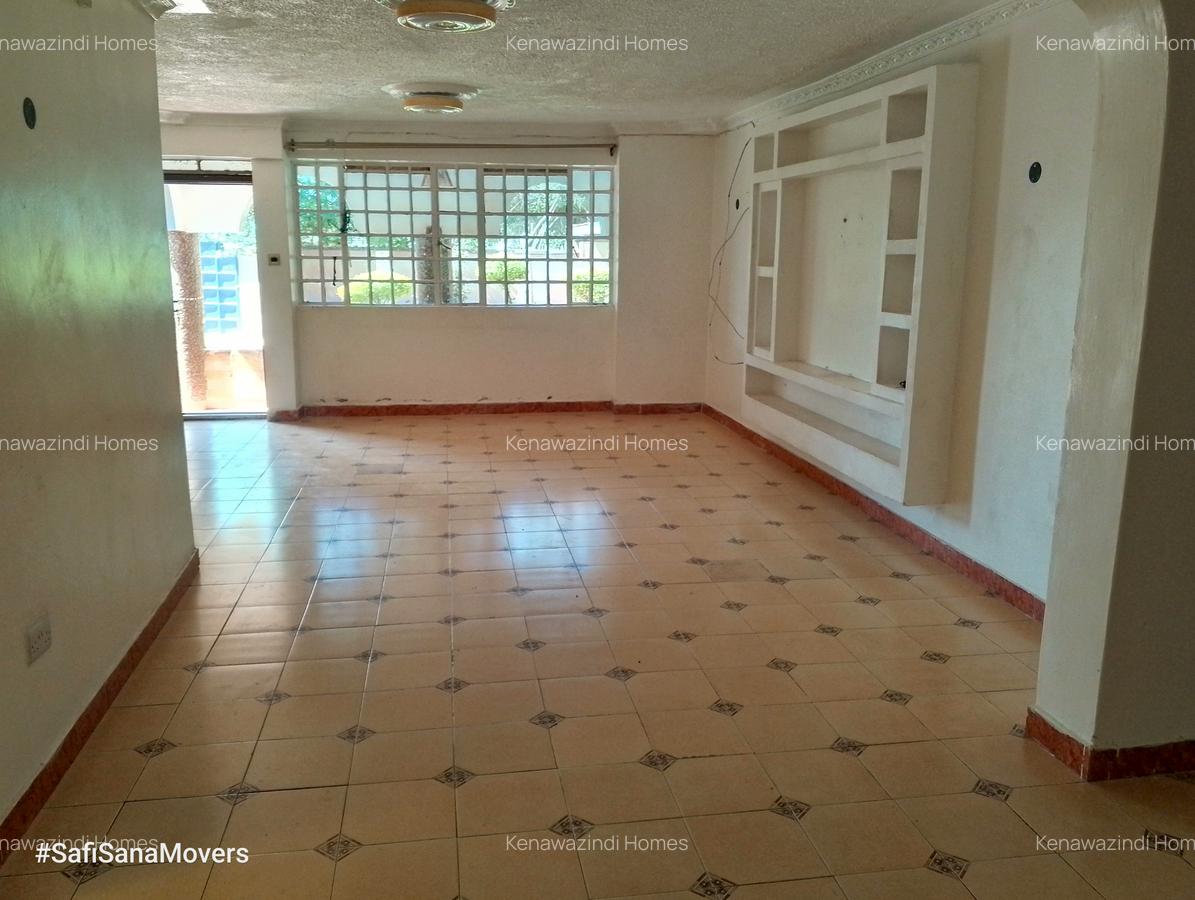5 Bed House with En Suite at Syokimau - 9