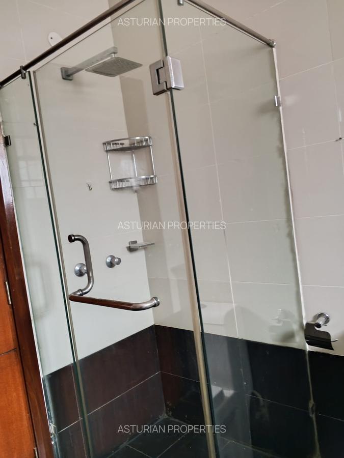4 Bed Townhouse with En Suite in Kitisuru - 10