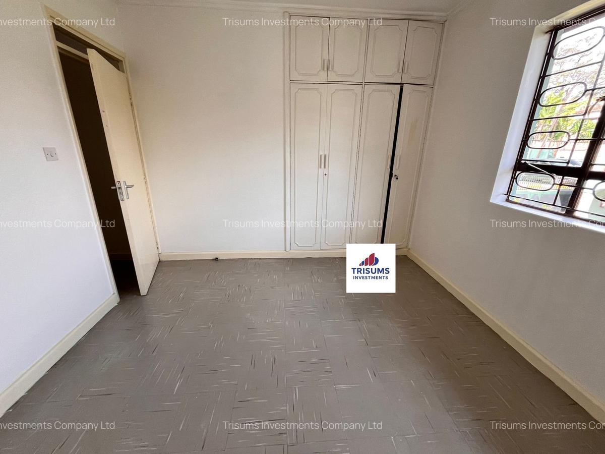 3 Bed House with En Suite in Westlands Area - 11