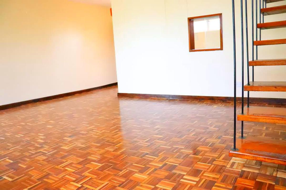 1,000 ft² Office with Service Charge Included at Lower Hill Road L.r. 20971482 - 4