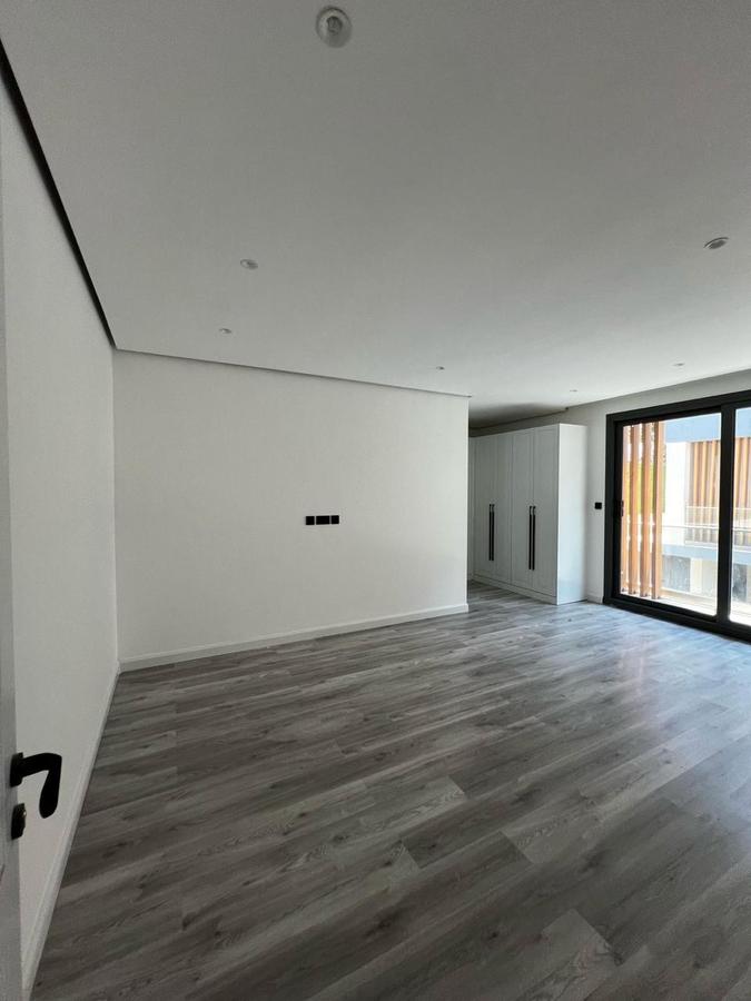5 Bed Townhouse in Lavington - 18