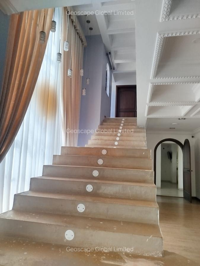 5 Bed House with En Suite in Karen - 11