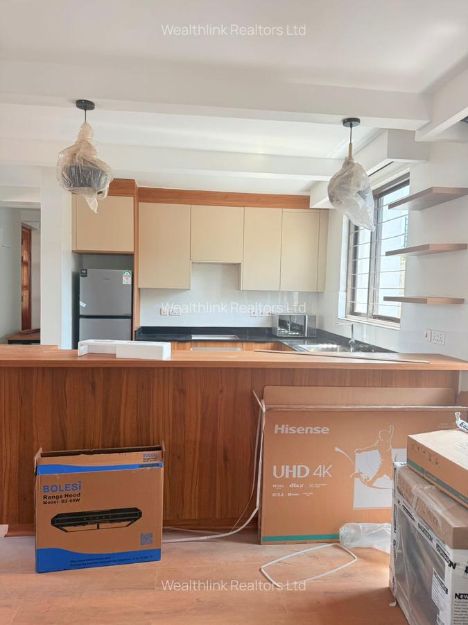 2 Bed Townhouse with En Suite at Ridgeways - 12