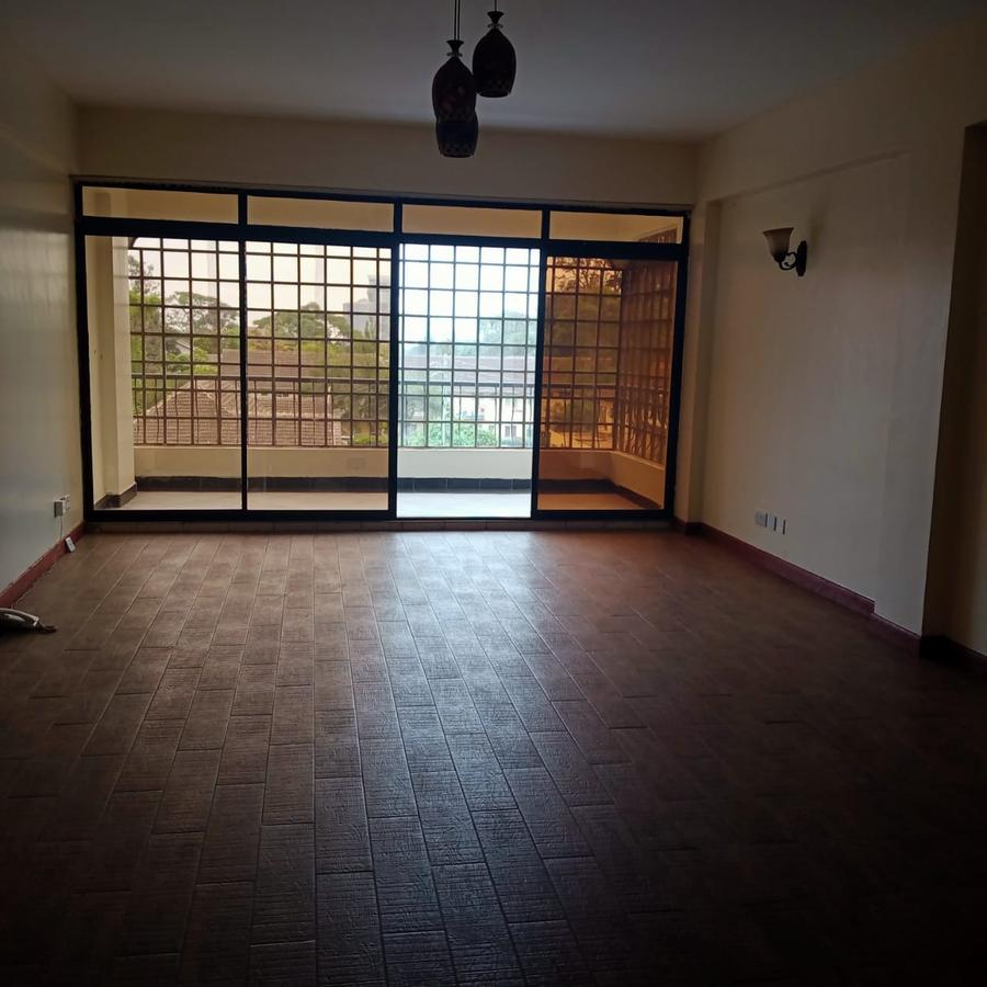 2 Bed Apartment with En Suite in Kilimani - 6