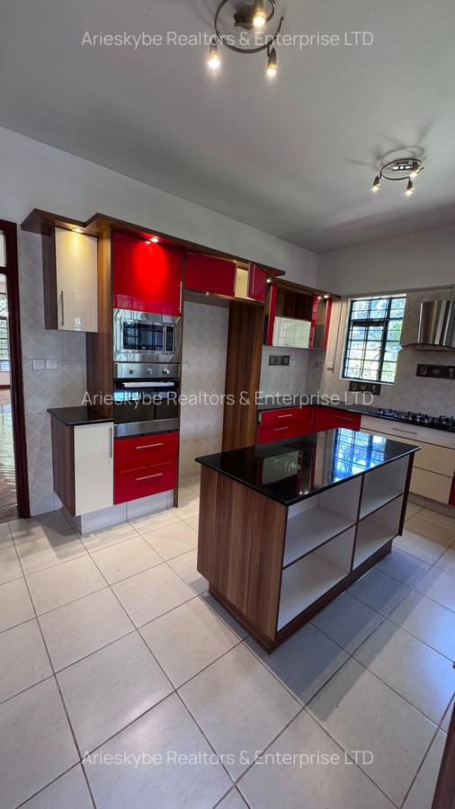 5 Bed House with En Suite in Kitisuru - 6
