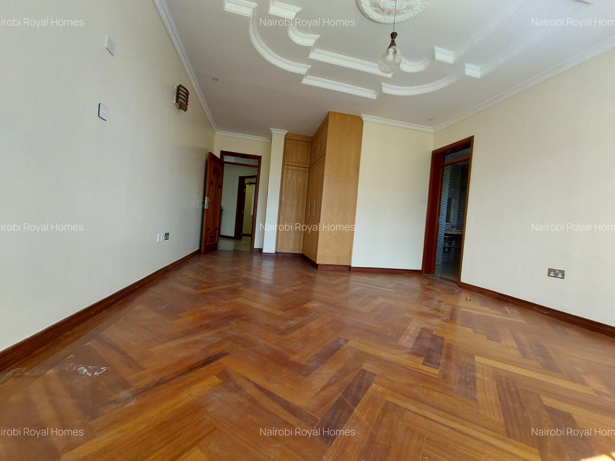 6 Bed House with En Suite at Runda Road - 18