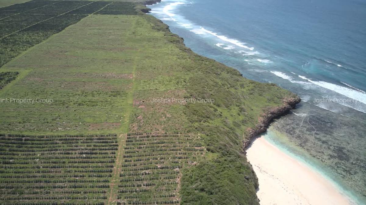 Land at Mt Kenya - 7