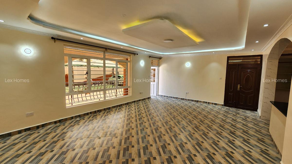 2 Bed Apartment with En Suite at Rimpa - 6