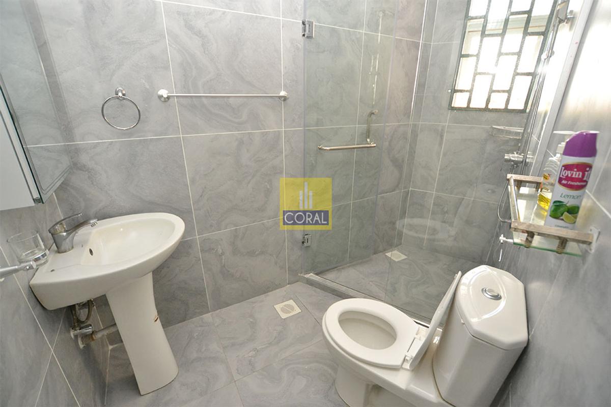 7 Bed Apartment with En Suite in Lavington - 13