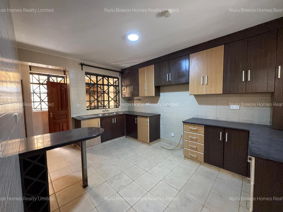 5 Bed Townhouse with En Suite in Kileleshwa - 9