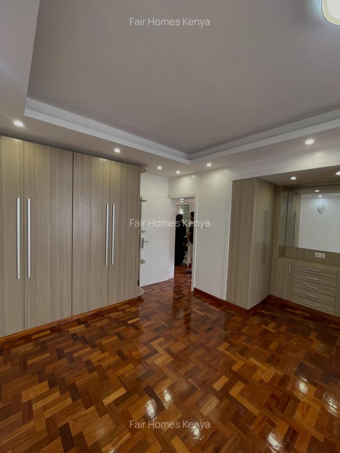 3 Bed Apartment with En Suite at Othaya Road - 11